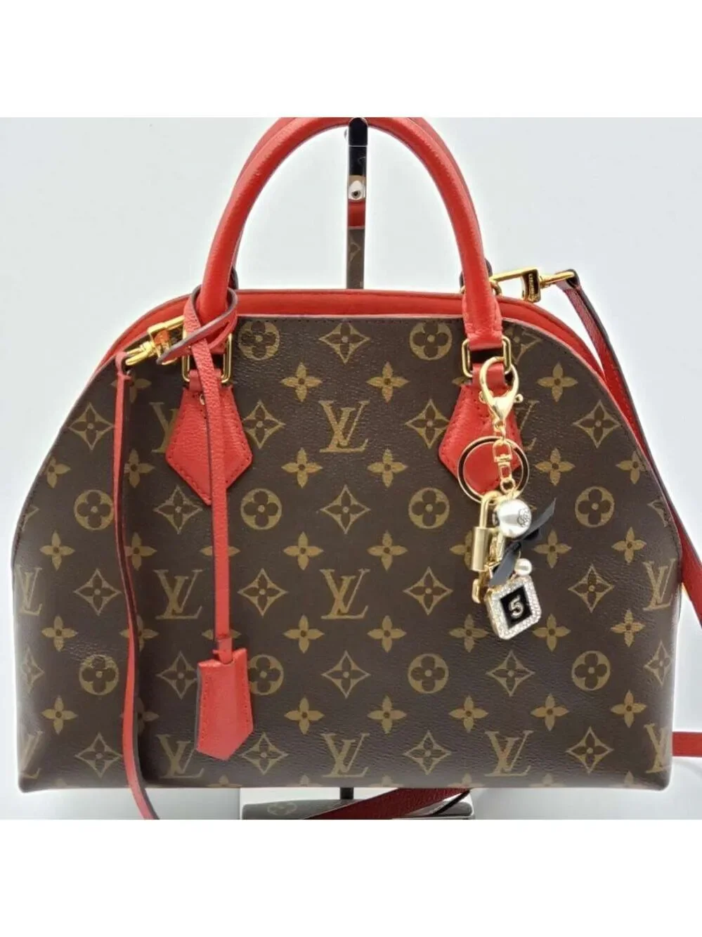 Authentic Louis Vuitton Gold Padlock & Key 🔒 LV Bag Charm w/ Unbranded Keychain